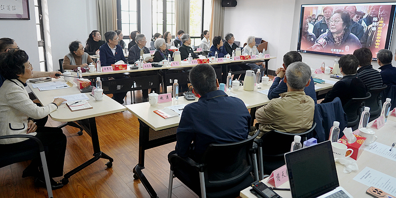 �Ϻ��д��ƻ����ٰ������ͬ־׷˼��̸��