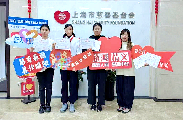 ����ѧУ�������������ƿ���ѧ��ҽ